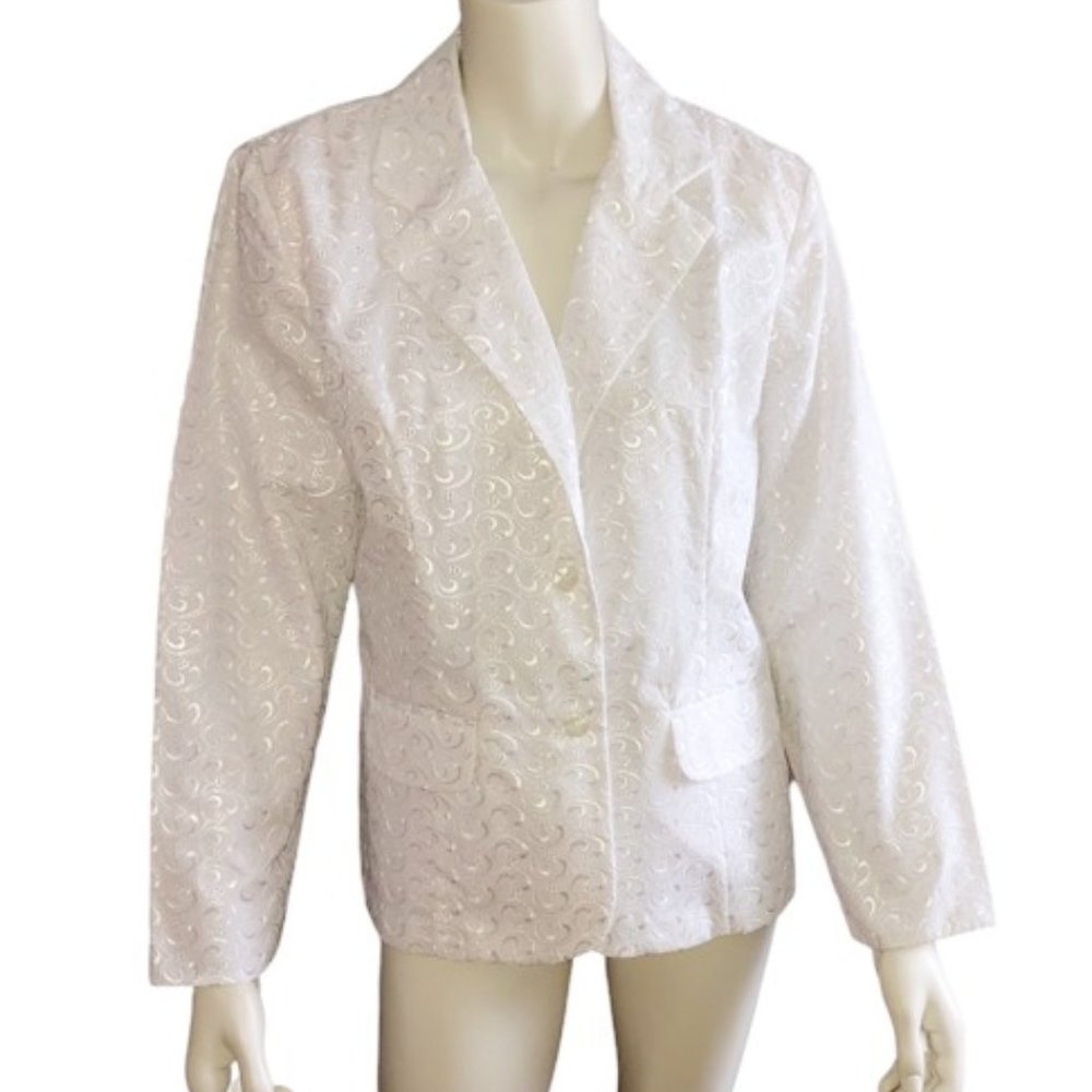 Gorgeous eyelet Tudor Court By Haband crisp white blazer Size L